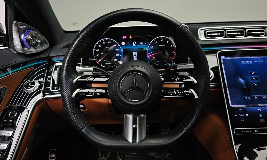 Mercedes-Benz S-Class S500L 4MATIC, 2024