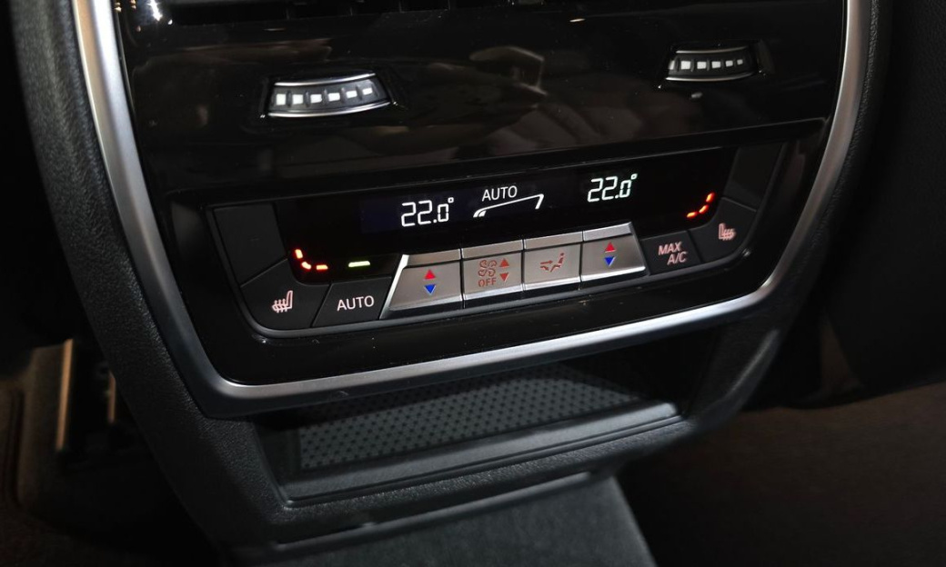 BMW X5 xDrive 30d M Sport, 2025