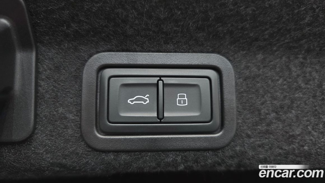 Audi A6 45 TFSI, 2023