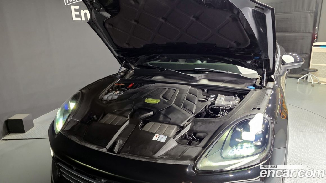 Porsche Cayenne 3.0, 2023