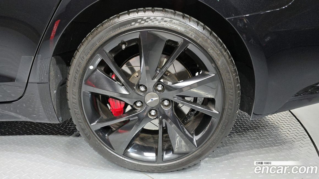 Genesis G70 Gasoline 2.0T 2WD, 2022