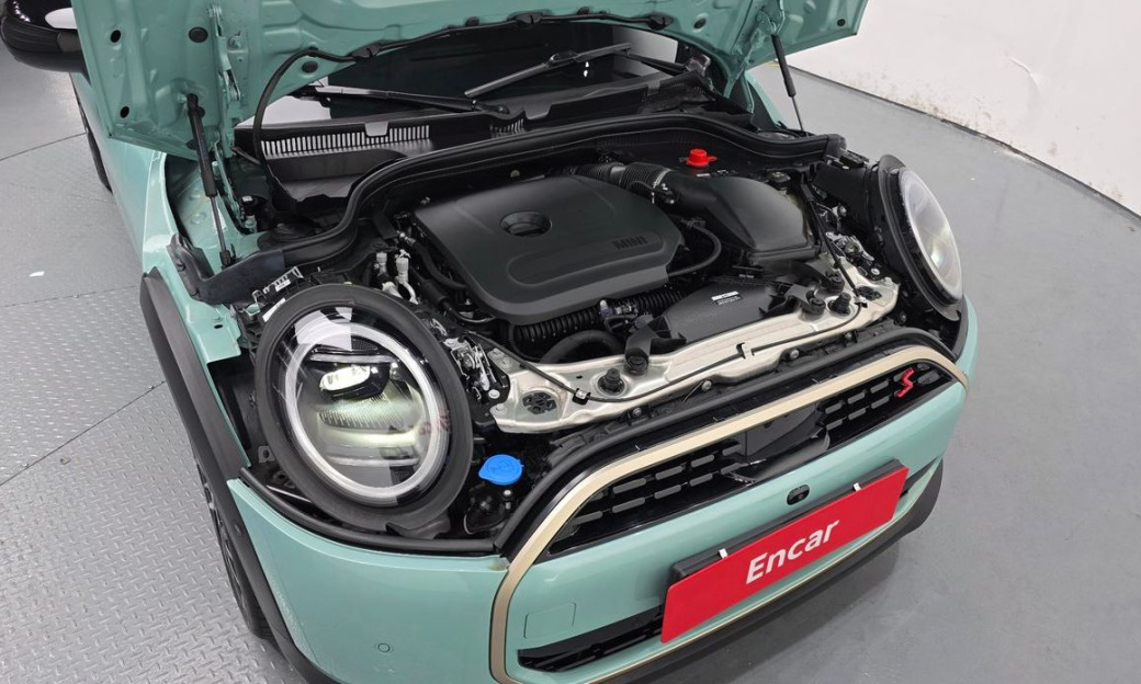 Mini Cooper 5 Door Favoured, 2025