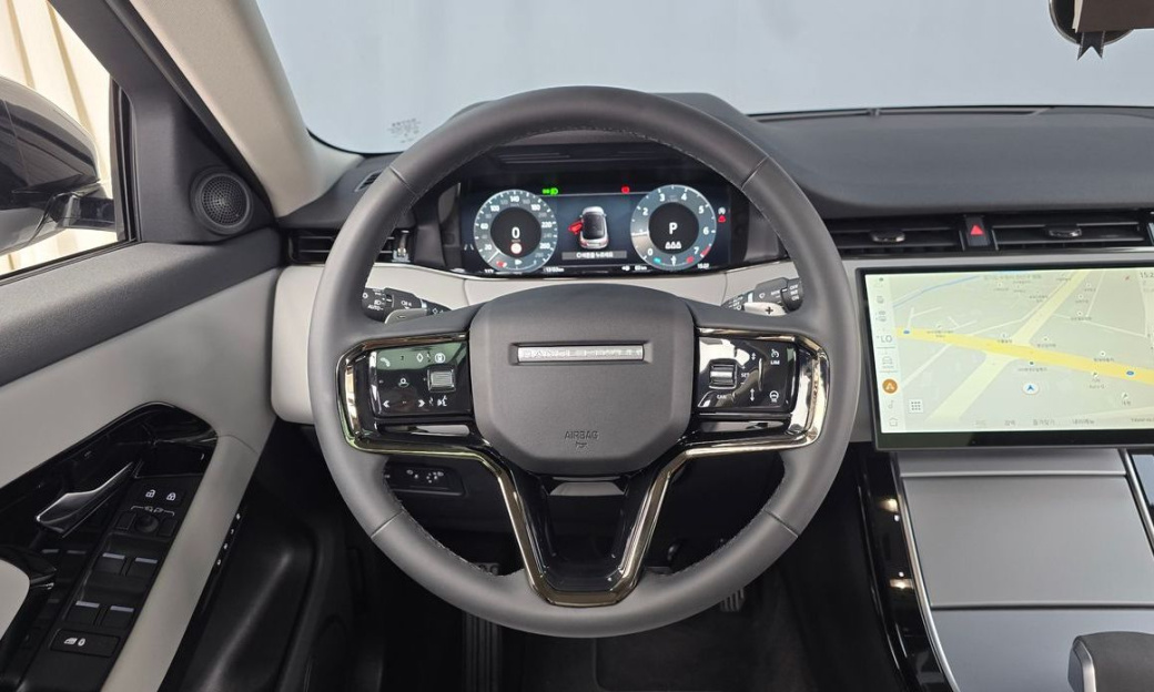 Land Rover Range Rover Evoque P250 S, 2025