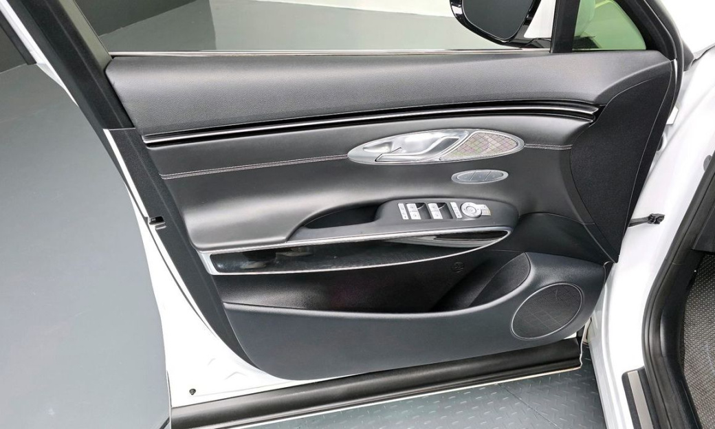 Genesis GV70 2.5T Gasoline 2WD, 2022