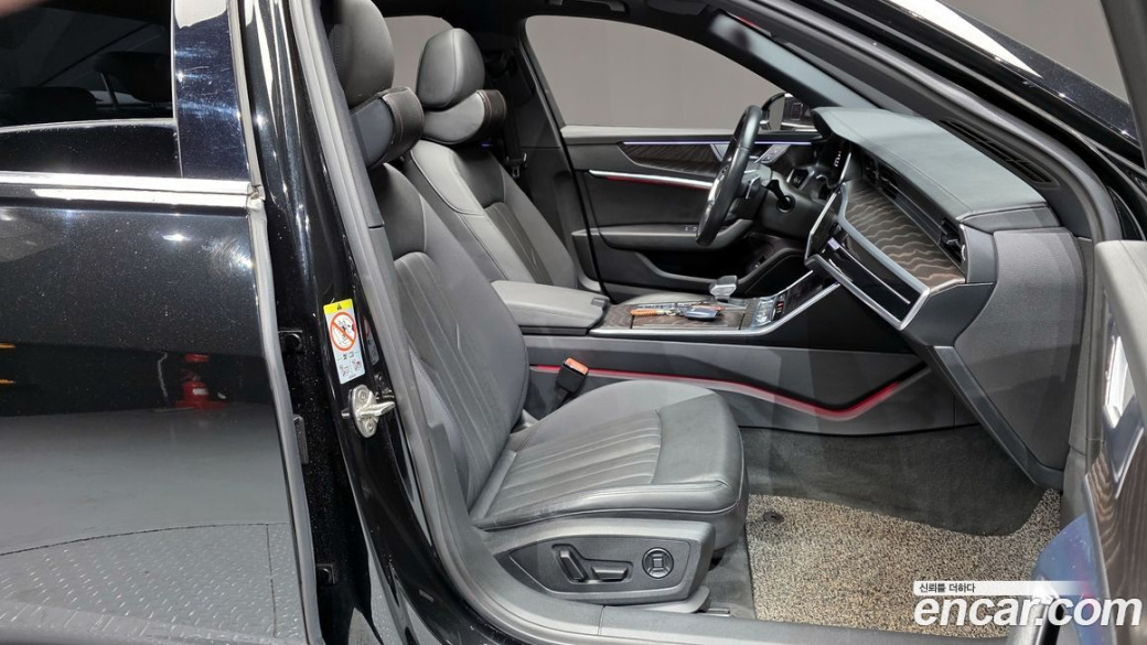 Audi A6 45 TFSI Quattro Premium, 2022