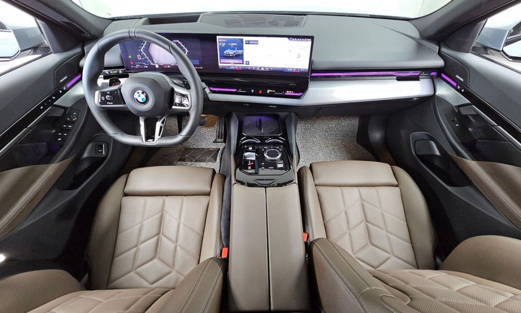 BMW 5-Series 520i M Sport, 2024