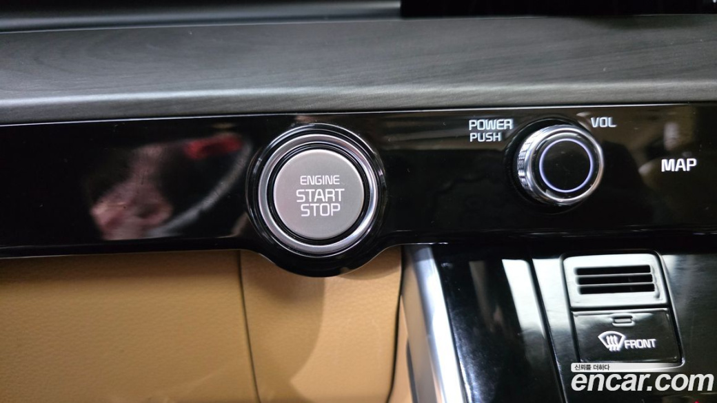 Kia Carnival 9-Seater Signature, 2023