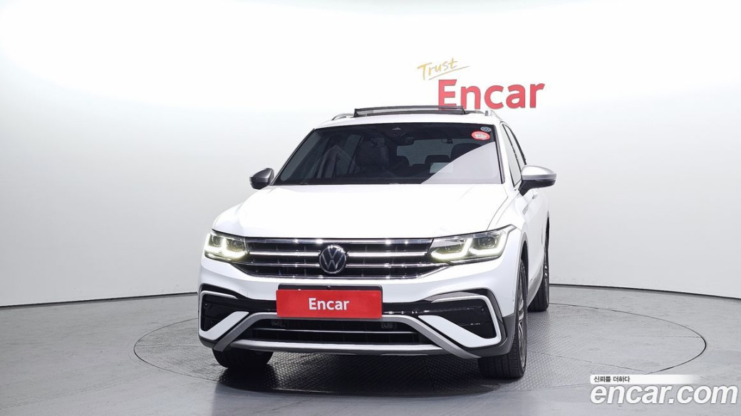 Volkswagen Tiguan 2.0 TSI Prestige, 2023
