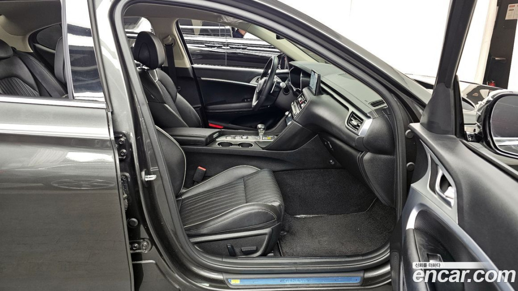 Genesis G70 Gasoline 2.5T 4WD, 2024