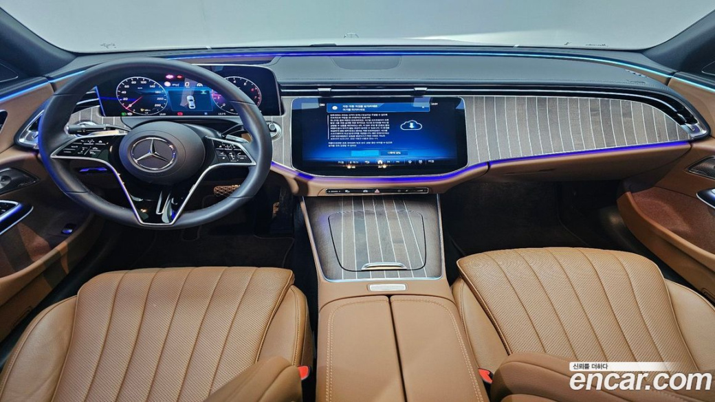 Mercedes-Benz E-Class E450 4MATIC, 2025