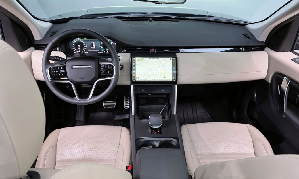 Land Rover Discovery Sport P250 S, 2025