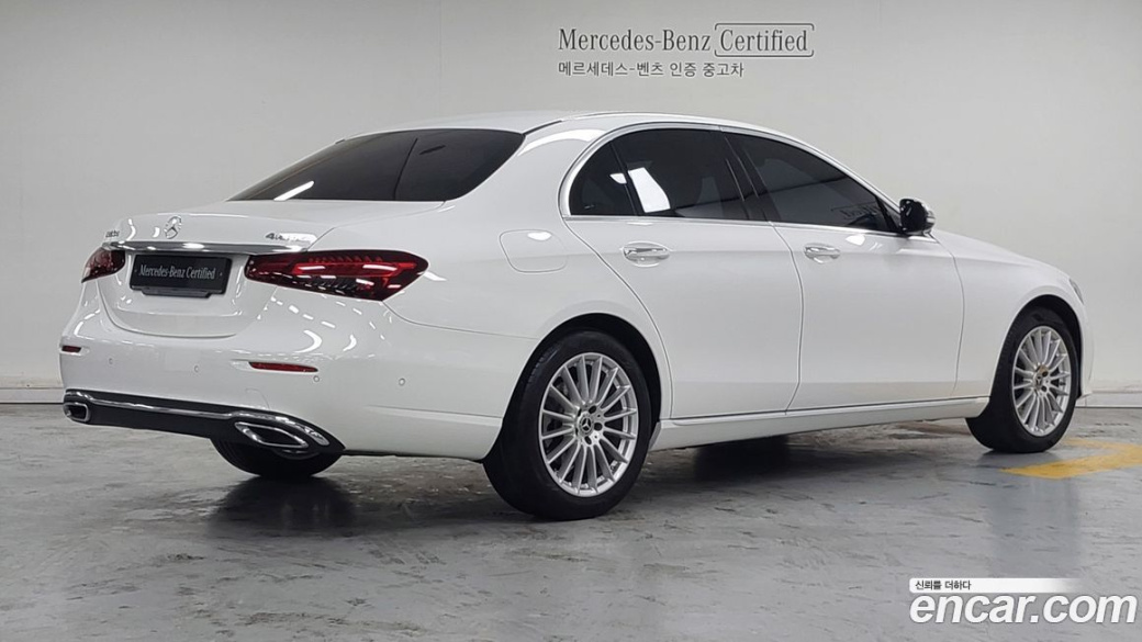 Mercedes-Benz E-Class E220d 4MATIC Exclusive, 2022