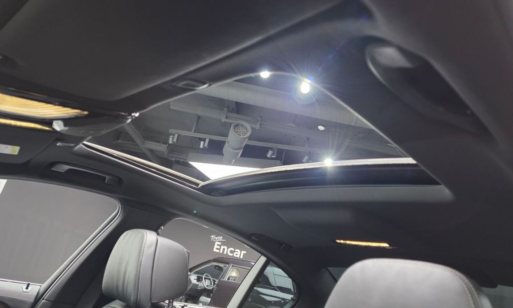 BMW 5-Series 523d M Sport, 2022