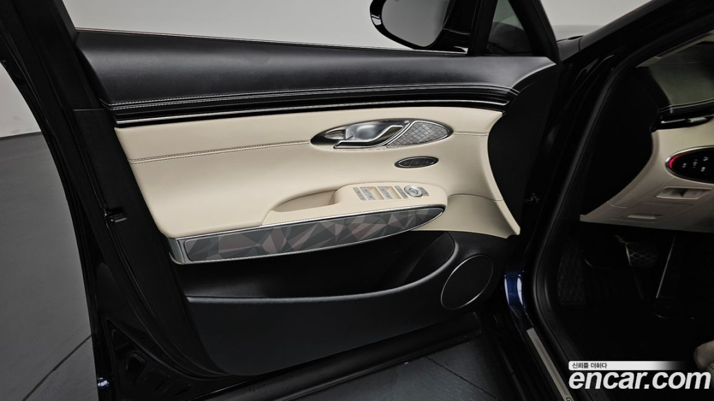 Genesis GV70 2.5T Gasoline 2WD, 2024