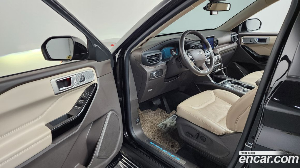 Ford Explorer 3.0 Platinum 4WD, 2021