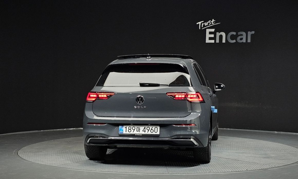 Volkswagen Golf 2.0 TDI Prestige, 2025