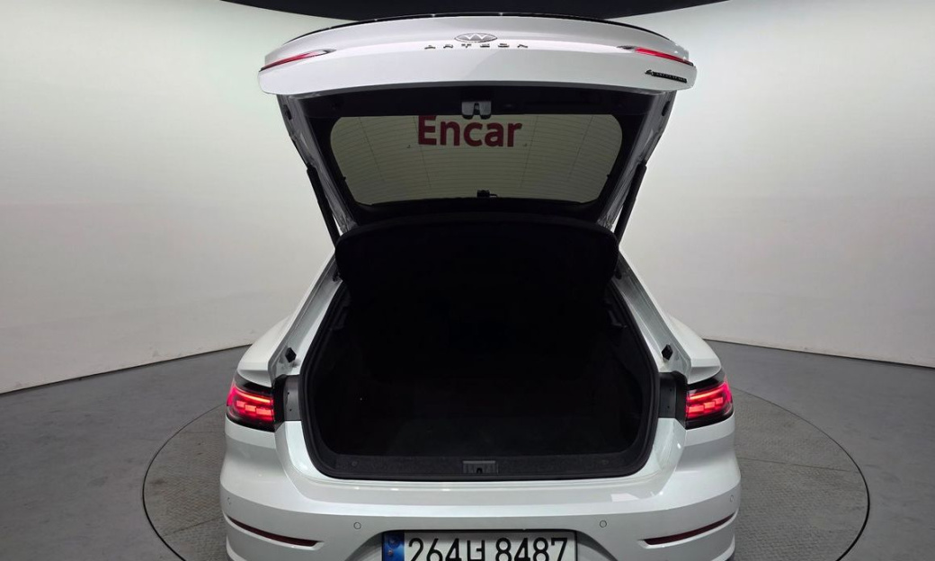 Volkswagen Arteon 2.0 TDI R-LIINE 4Motion, 2023