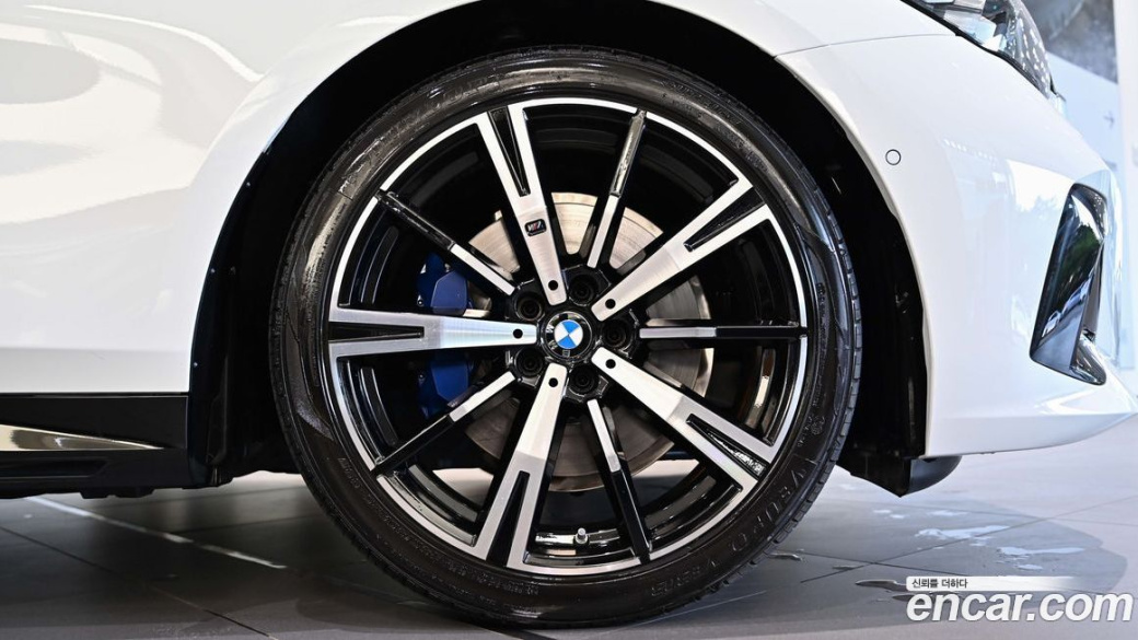 BMW 5-Series 520i M Sport, 2026