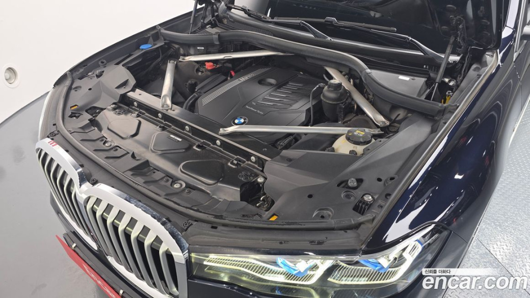 BMW X7 xDrive 40i M Sport 6STR, 2022