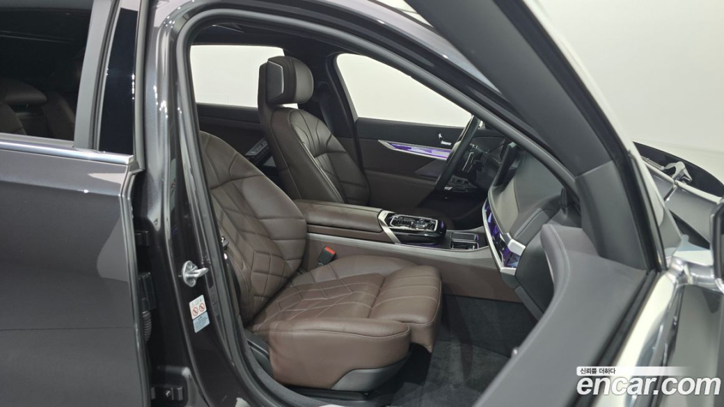BMW 7-Series 740d xDrive Design Pure Excellence, 2023