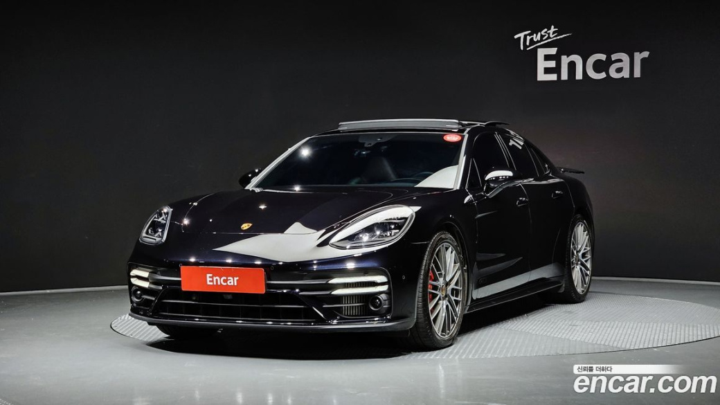 Porsche Panamera 4.0 GTS, 2023