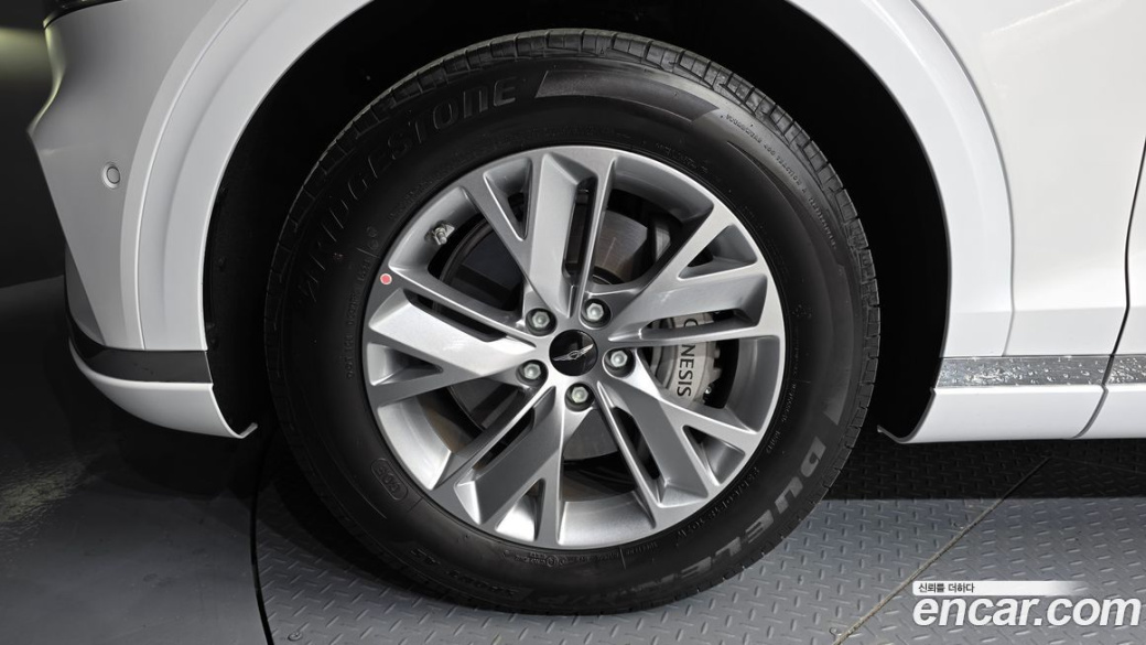 Genesis GV70 2.5T Gasoline 2WD, 2025