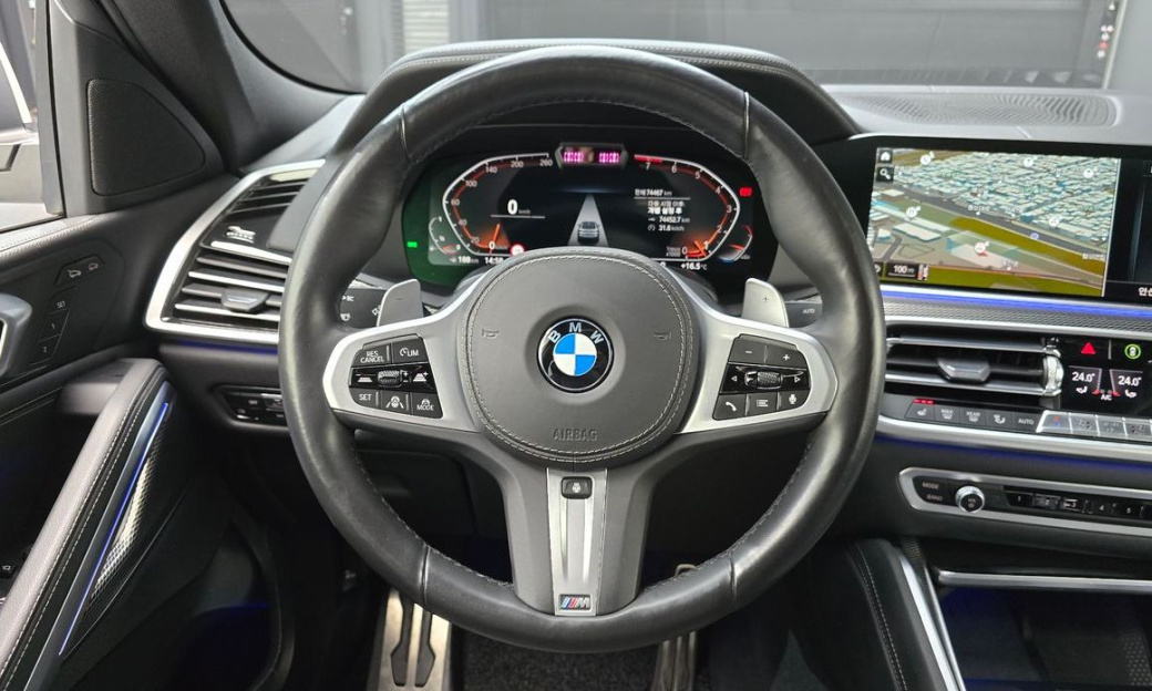 BMW X6 xDrive40i M Sport, 2022