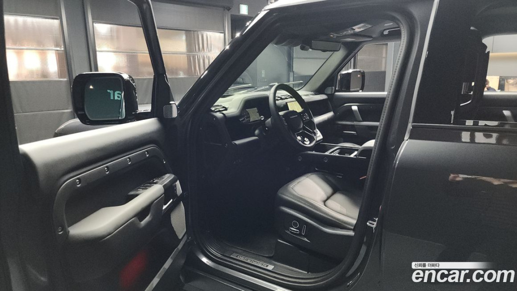 Land Rover Defender 130 P400 Outbound, 2024