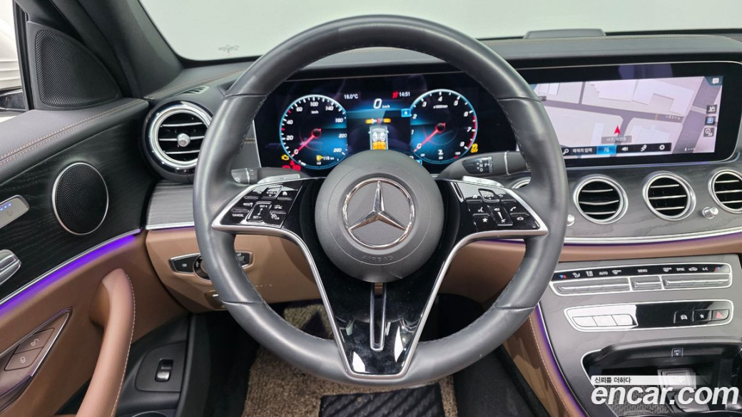 Mercedes-Benz E-Class E250 AMG Line, 2023