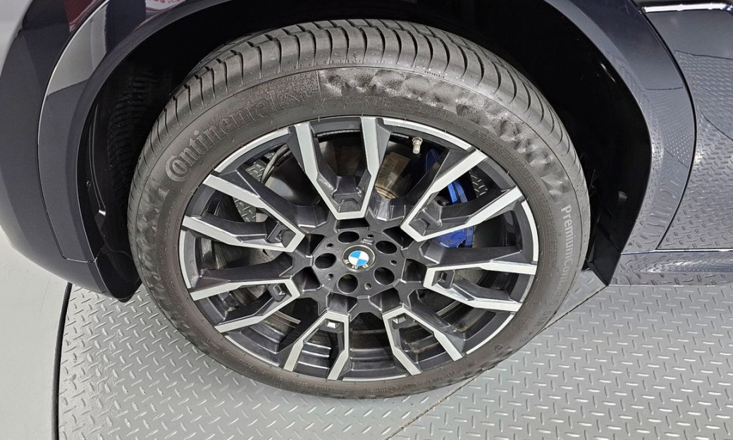 BMW X6 xDrive40i M Sport, 2025