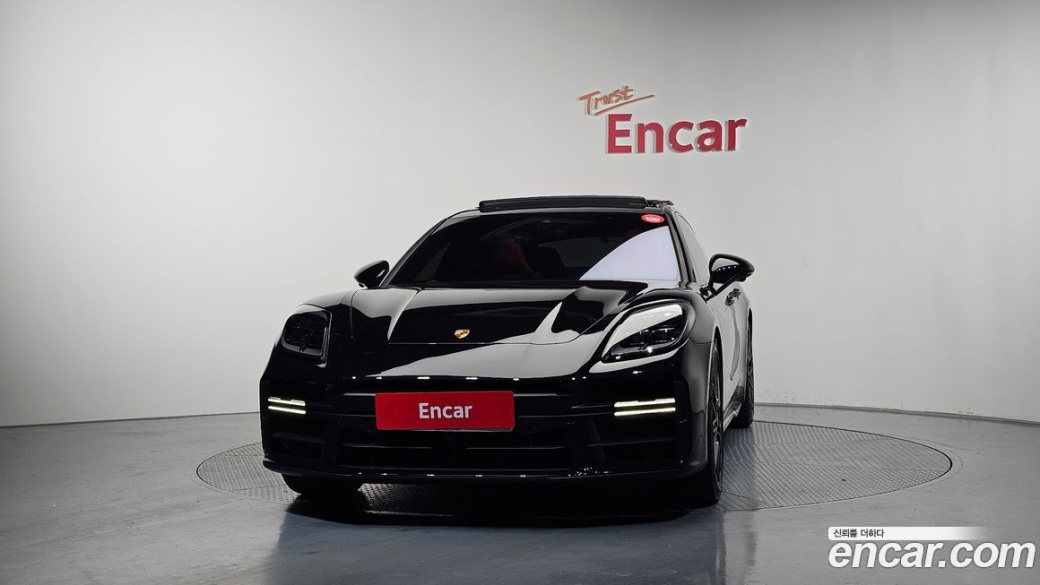 Porsche Panamera 4.0 GTS, 2025