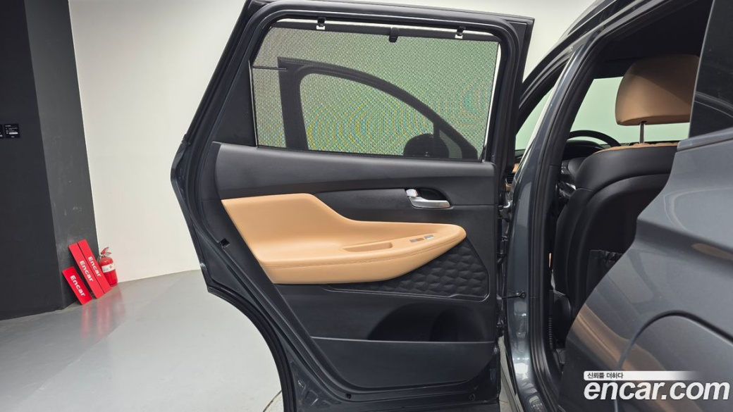 Hyundai Santafe Gasoline 2.5T 2WD, 2023