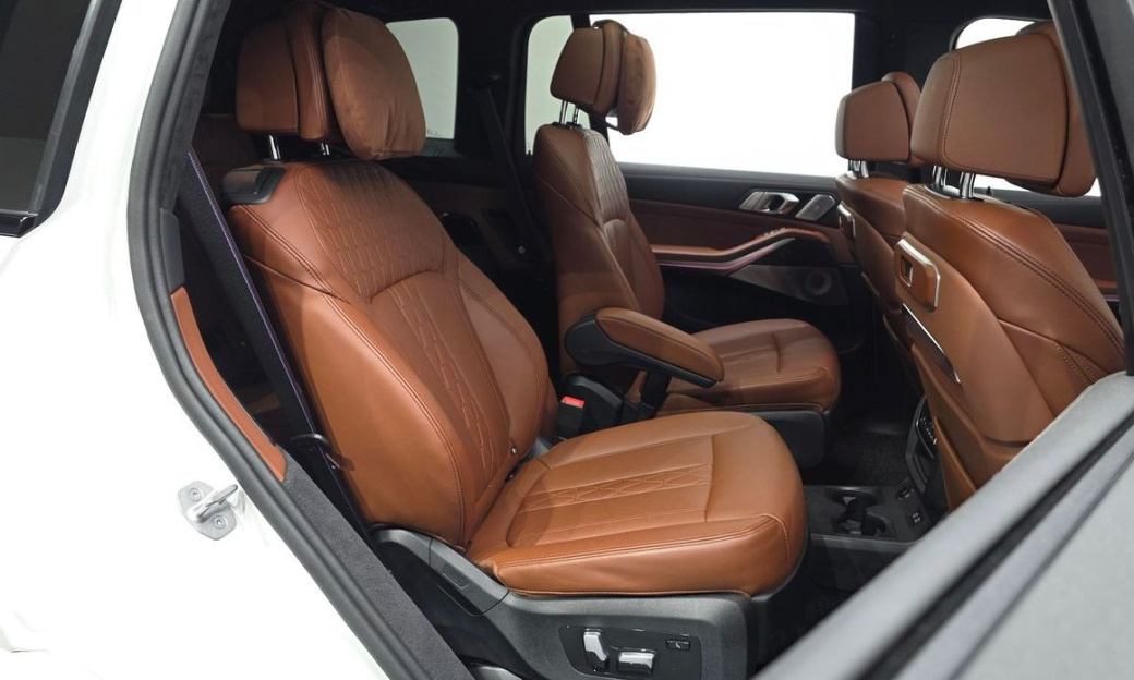 BMW X7 M60i xDrive M sport 6STR, 2024