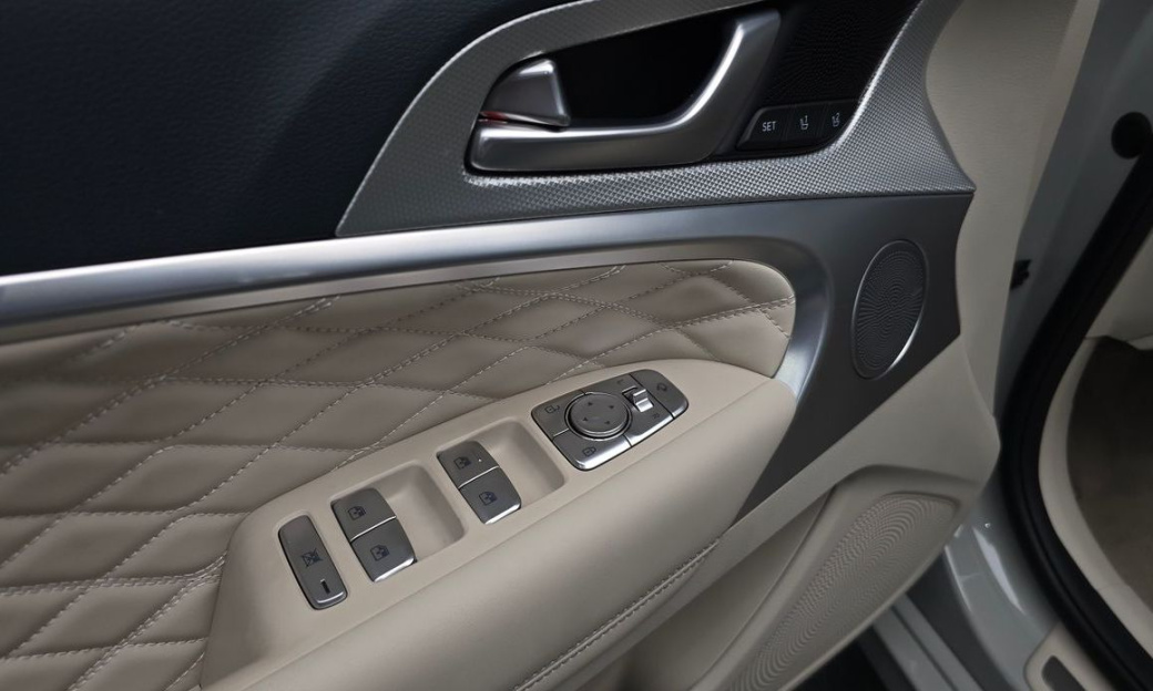 Genesis G70 Gasoline 2.5T 4WD, 2024