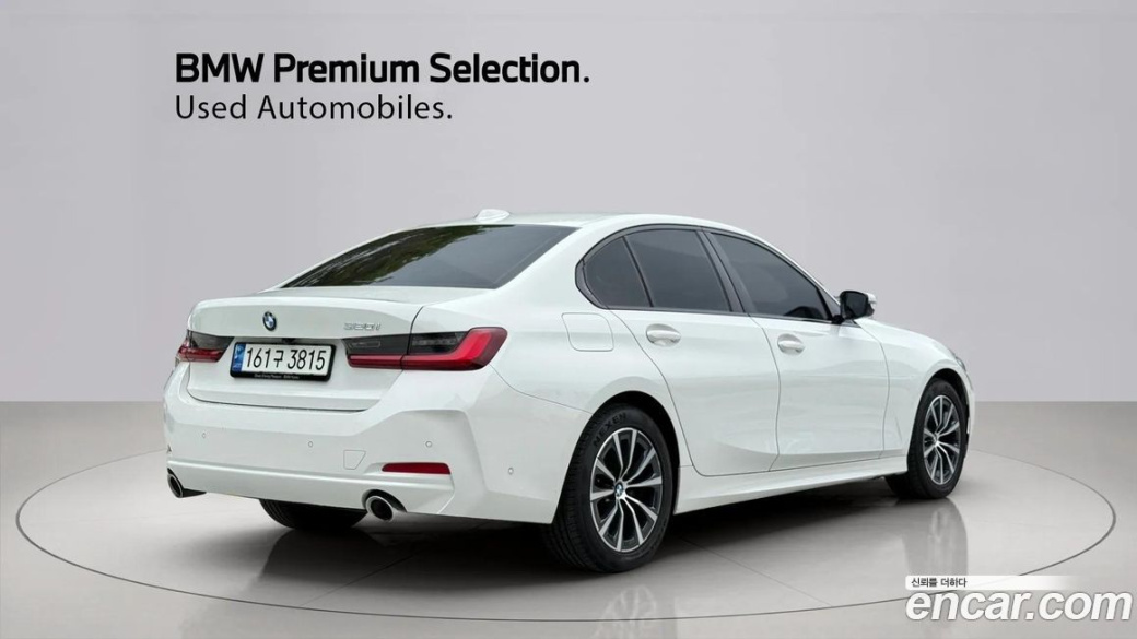 BMW 3-Series 320i, 2023