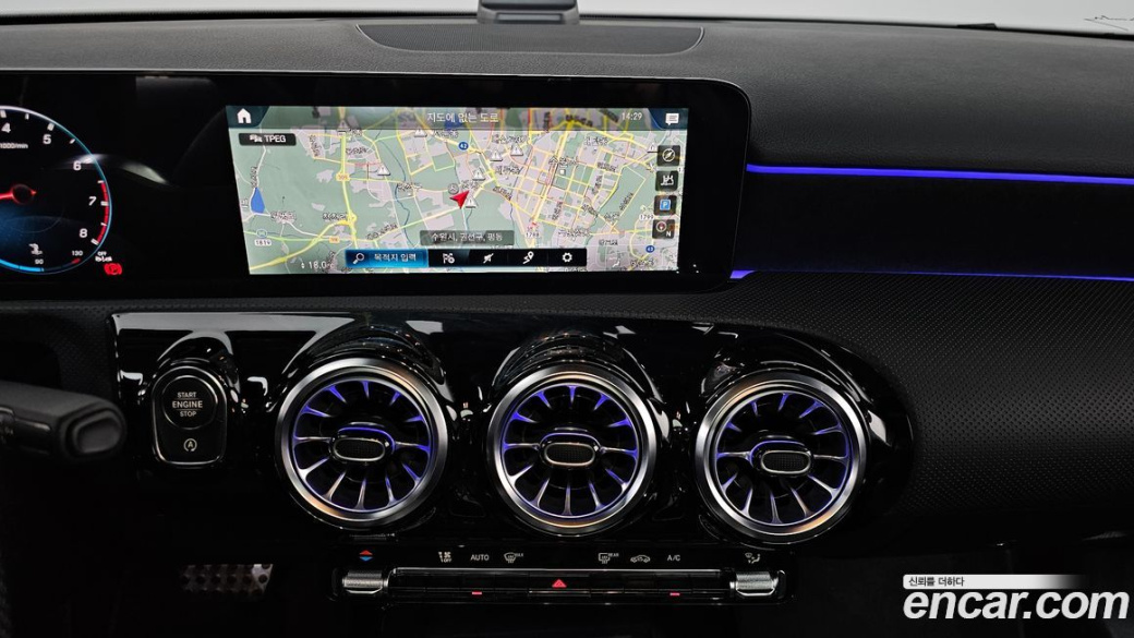 Mercedes-Benz A-Class AMG A35 4MATIC Sedan, 2023