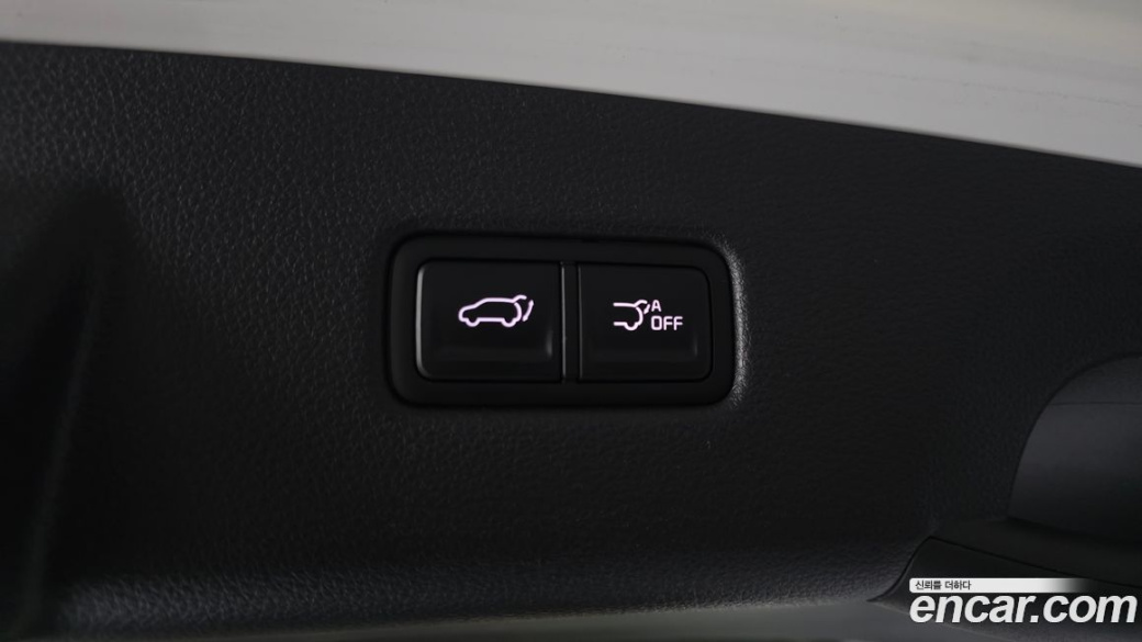 Kia Carnival 9-Seater Noblesse, 2023