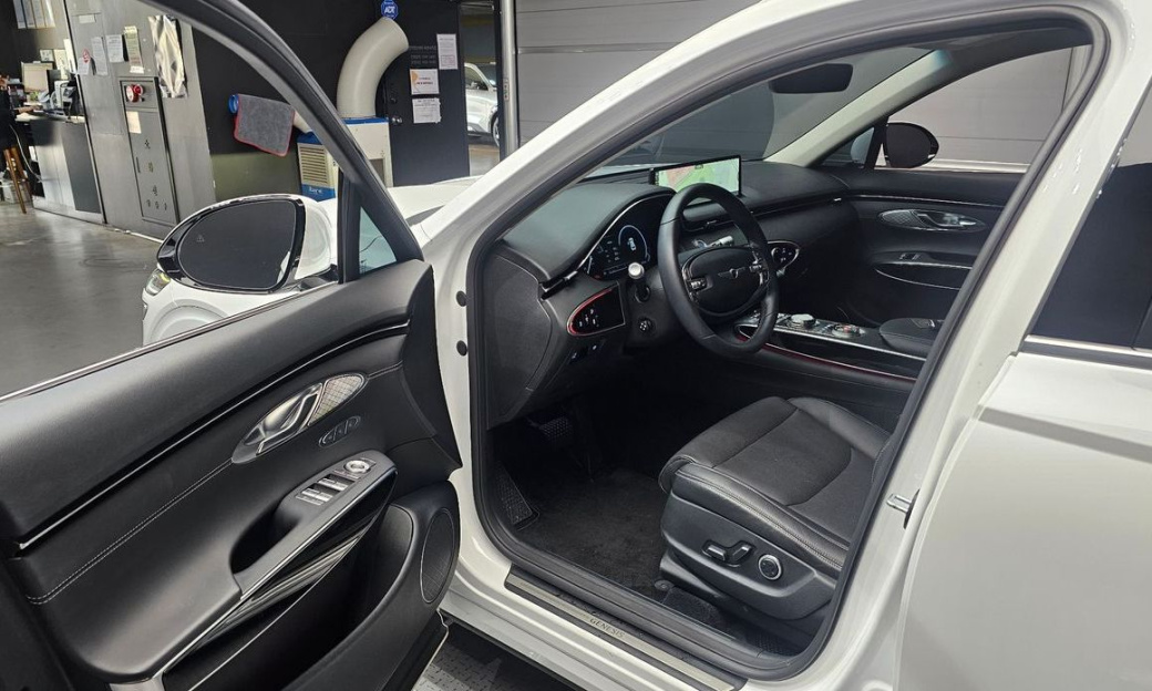 Genesis GV70 2.5T Gasoline AWD, 2023