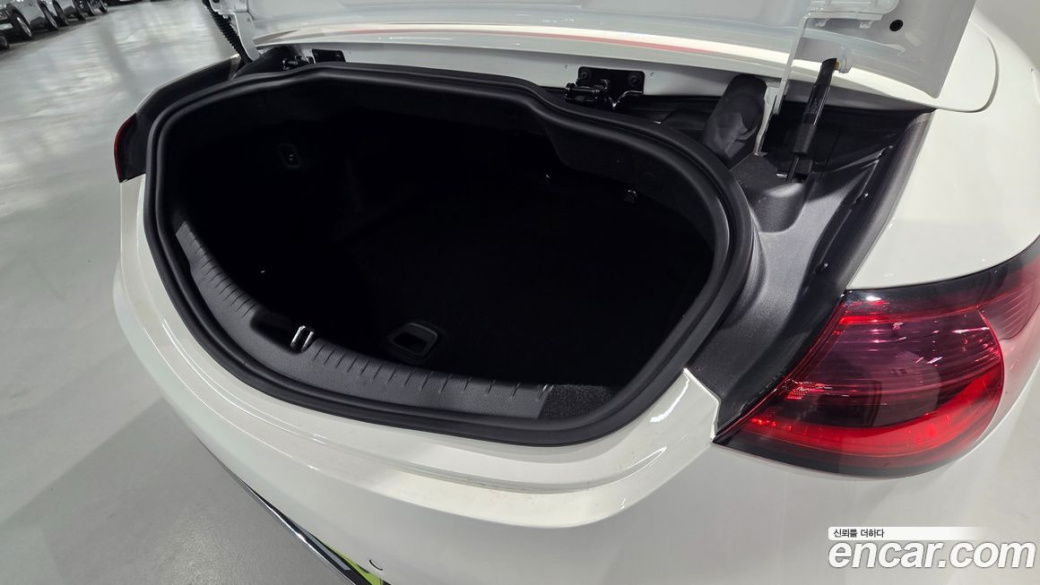 Mercedes-Benz CLE-Class CLE450 4MATIC Cabriolet, 2025