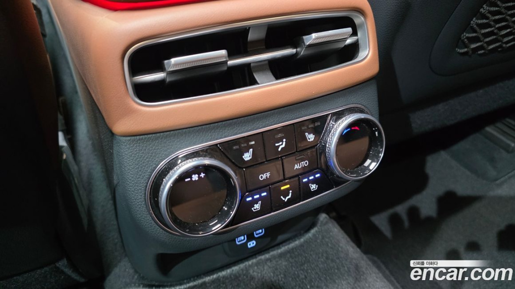 Genesis GV70 2.5T Gasoline 2WD, 2021