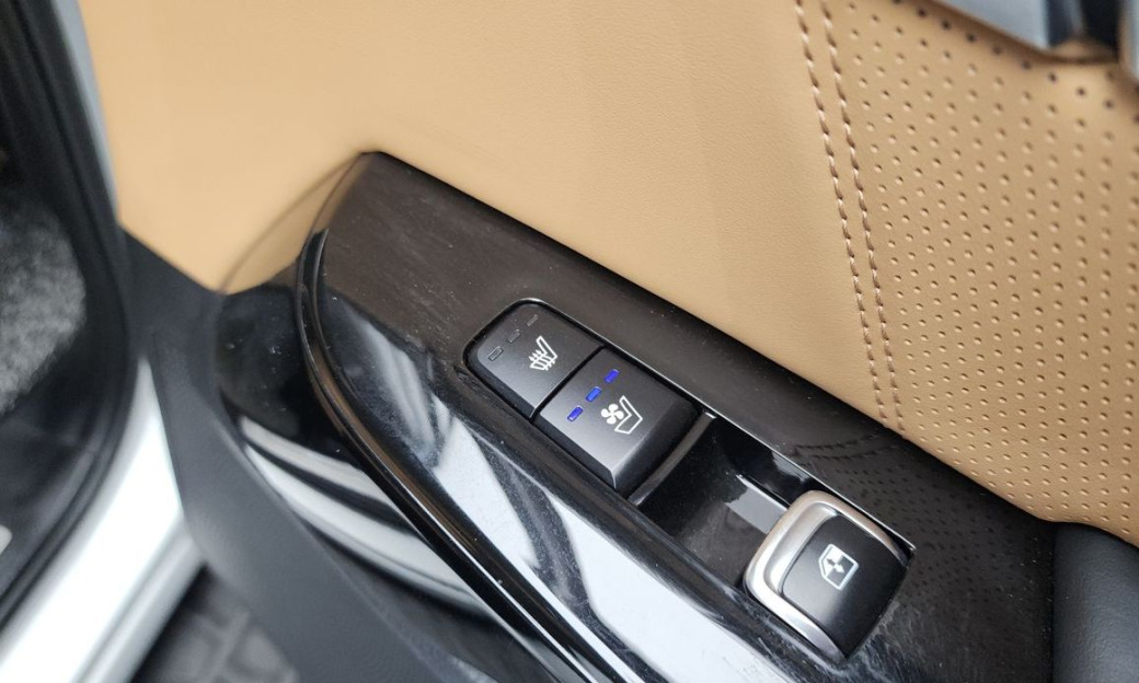 Kia Mohave Diesel 3.0 4WD 6-Seater, 2021