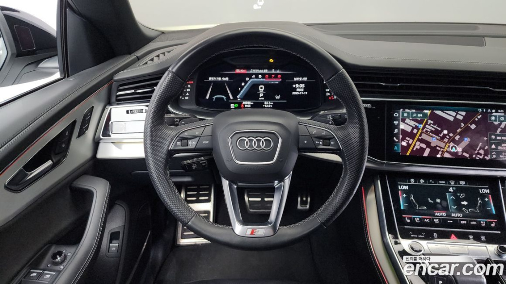 Audi Q8 55 TFSI Quattro Premium, 2023