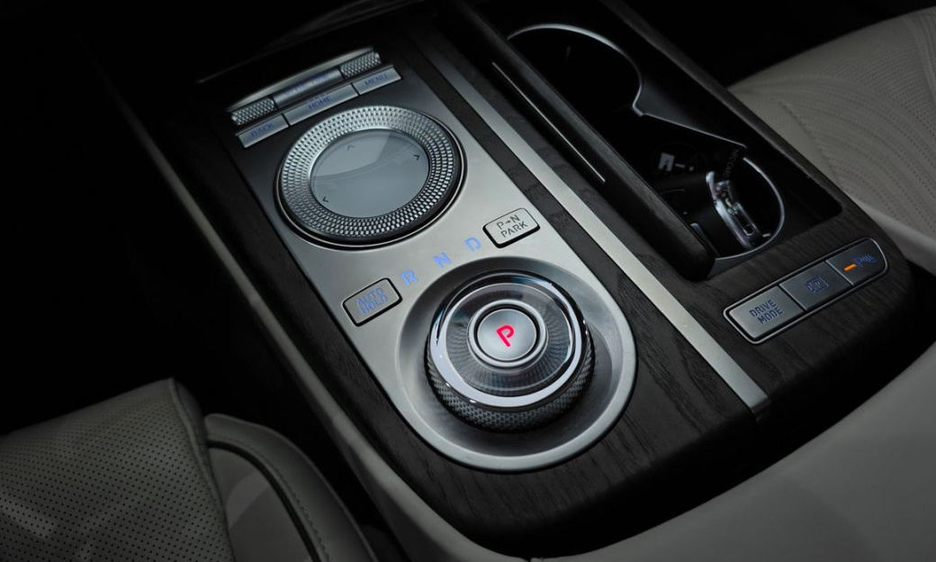 Genesis G80 Gasoline 2.5 Turbo AWD, 2022