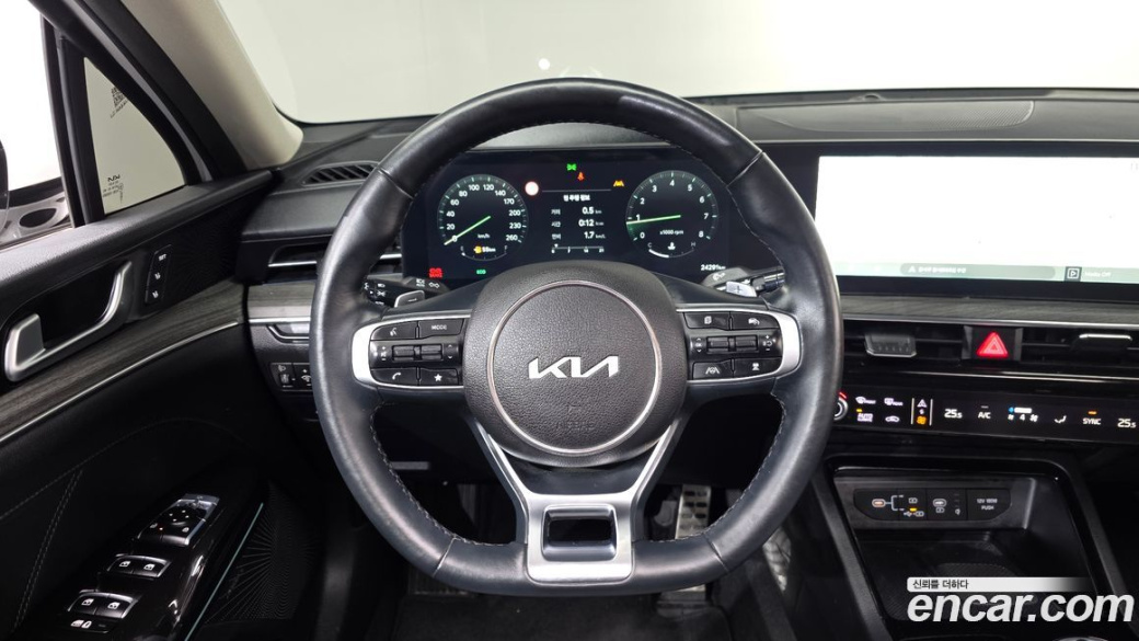 Kia K5 1.6 Turbo, 2024
