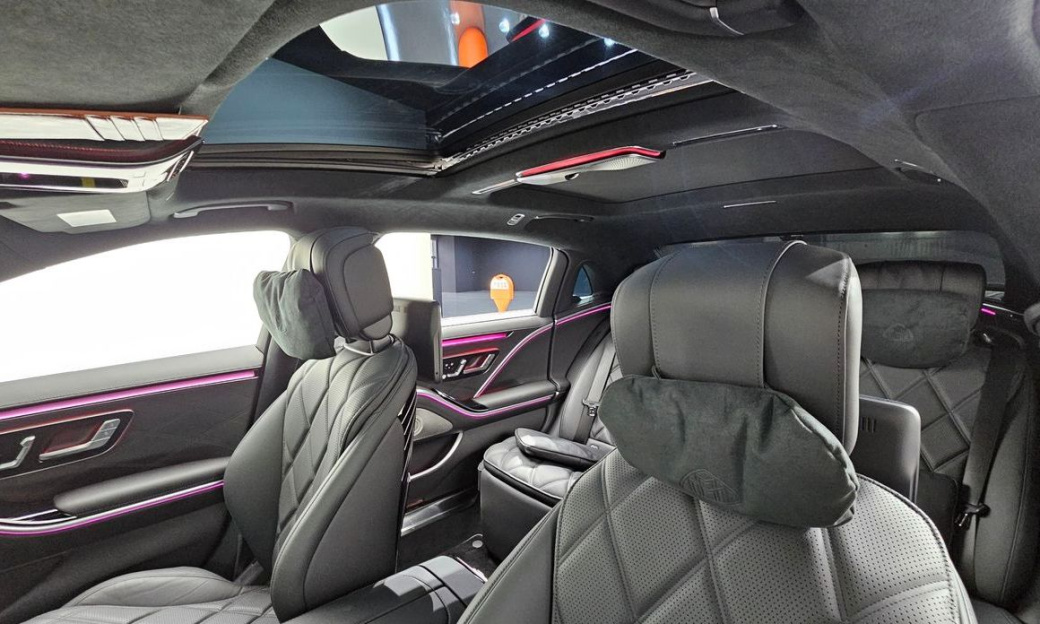 Mercedes-Benz S-Class Maybach S580 4MATIC, 2024