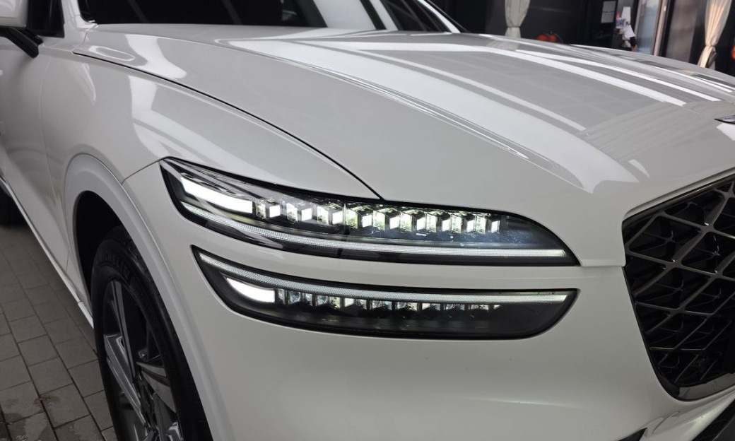 Genesis GV70 2.5T Gasoline AWD, 2025