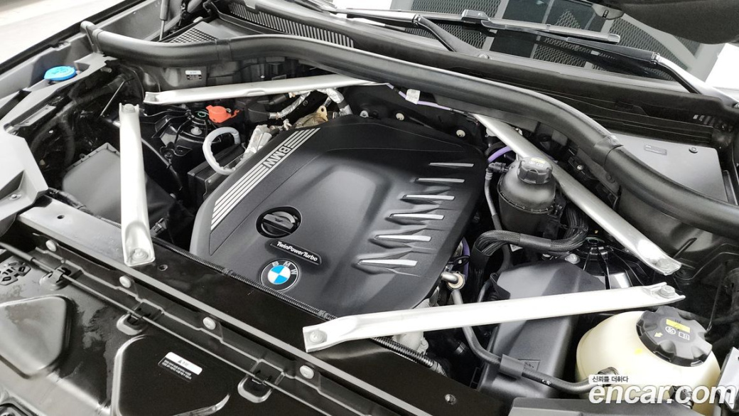 BMW X5 xDrive 30d xLine, 2022