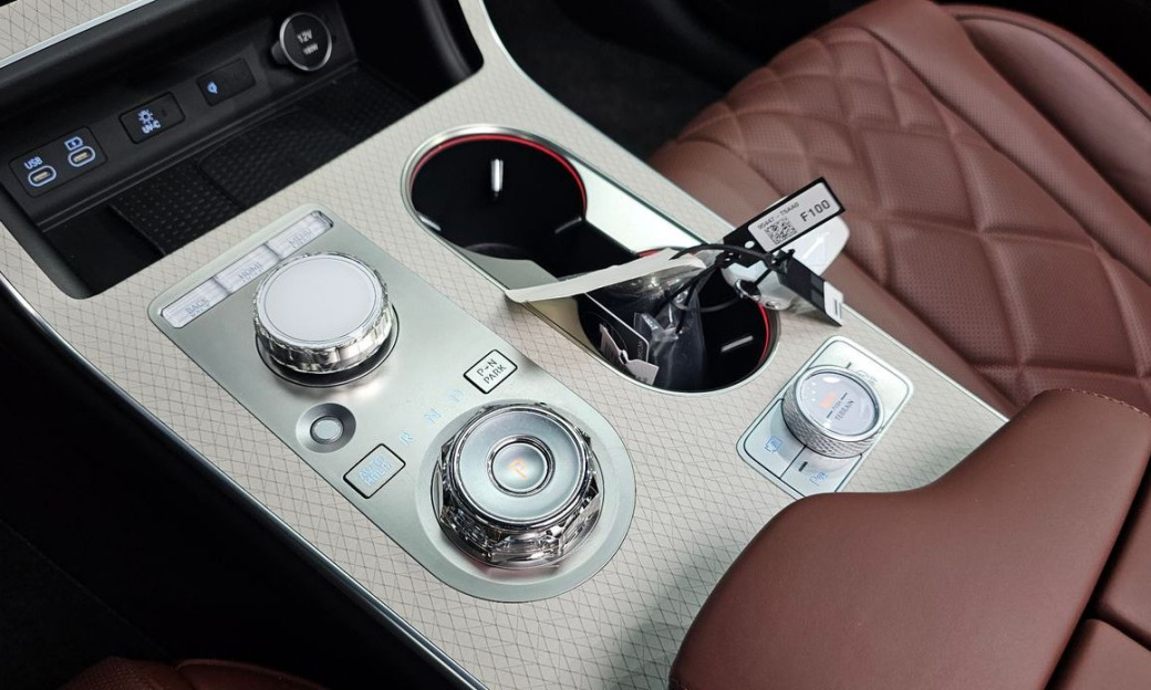Genesis GV80 2.5T Gasoline AWD, 2024