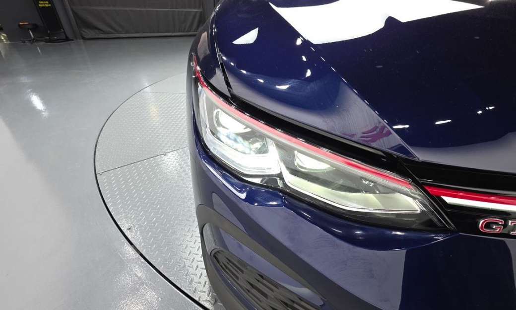 Volkswagen Golf 2.0 GTI, 2024