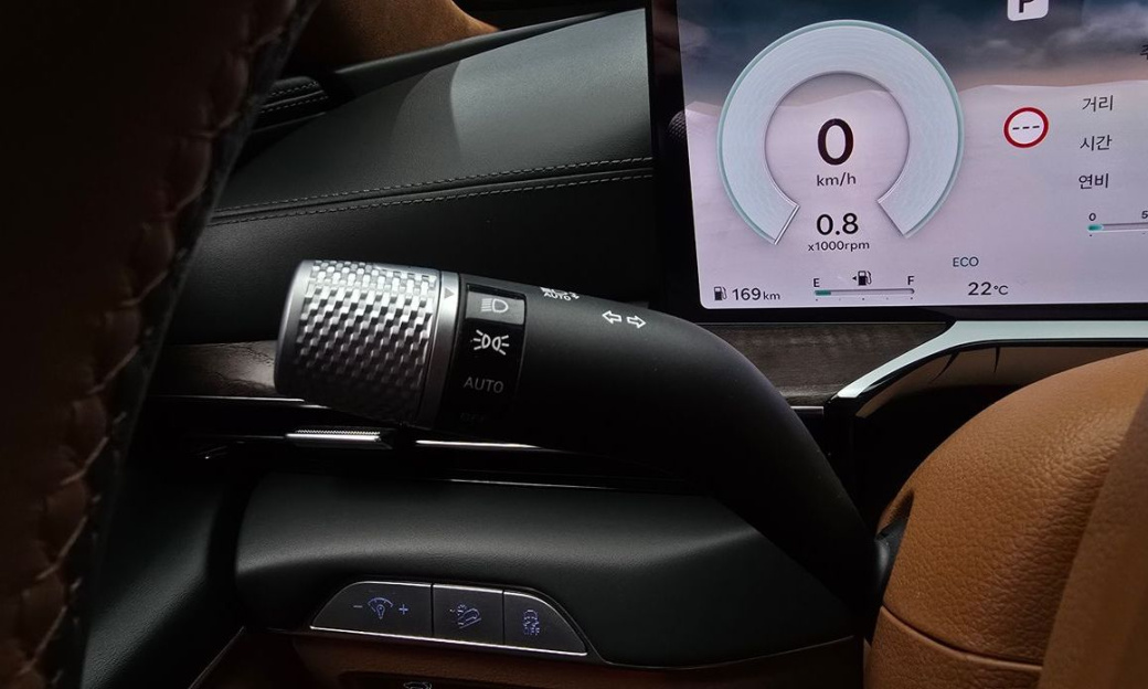 Genesis GV80 2.5T Gasoline AWD, 2025